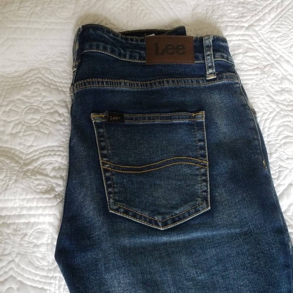 Jeans - Picture 2 of 4